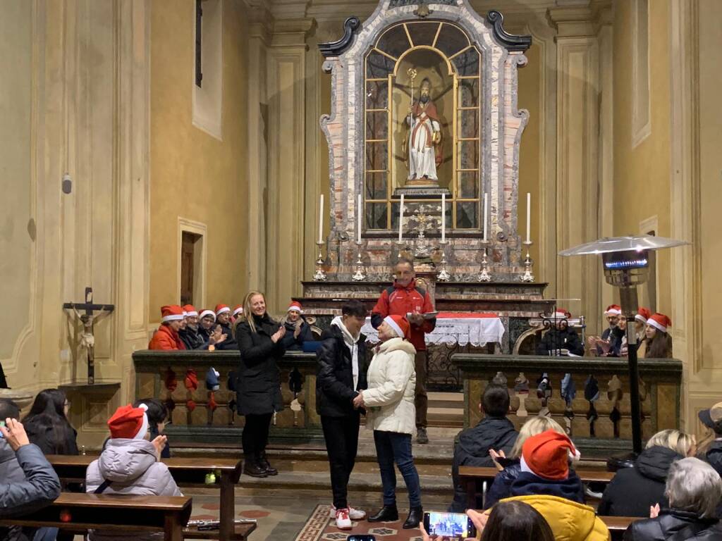  Canti, luci e borse di studio a Sant'Eusebio con la Pro Loco di Casciago 