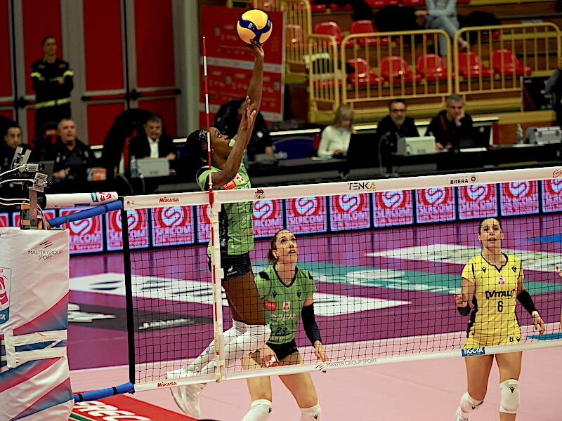 Uyba Busto Arsizio - Volley Bergamo 3-1