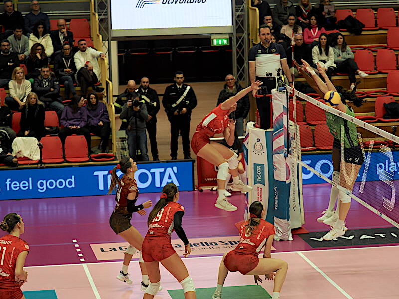 Uyba Busto Arsizio - Volley Bergamo 3-1