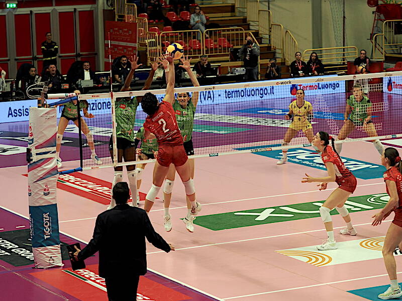 Uyba Busto Arsizio - Volley Bergamo 3-1
