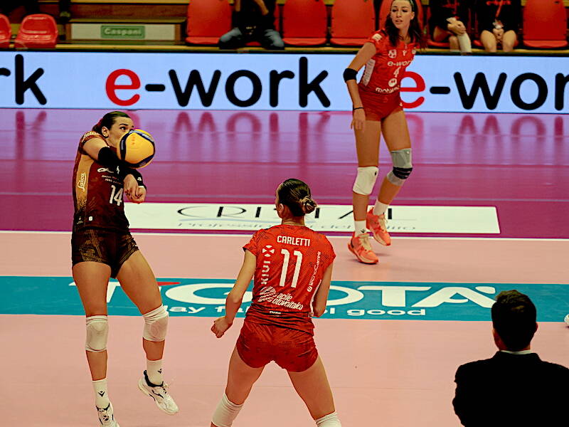 Uyba Busto A. - Itas Trentino 3-0