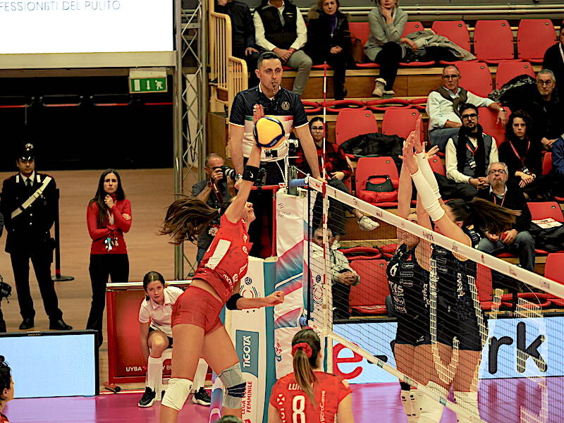 Uyba Busto A. - Itas Trentino 3-0