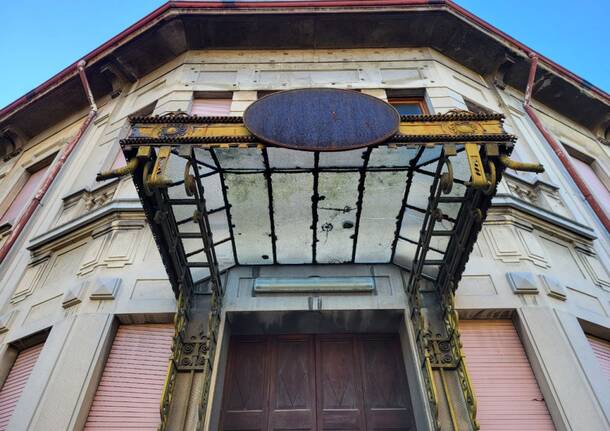 Dentro l'ex Liceo Verri di Legnano