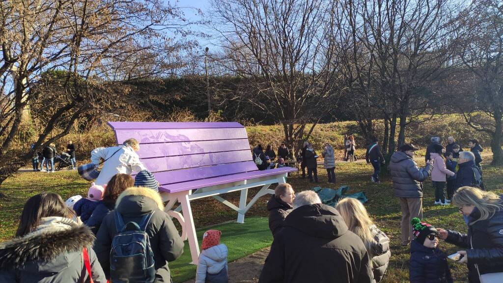 La prima "big bench" del Lago di Comabbio