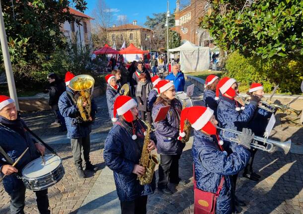 Nel Legnanese si accende in Natale