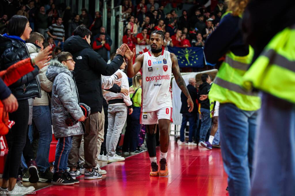 Openjobmetis Varese - EA7 Emporio Armani Milano