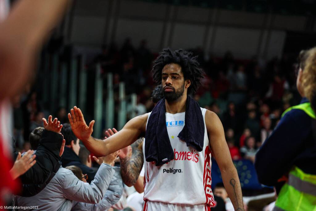 Openjobmetis Varese - EA7 Emporio Armani Milano