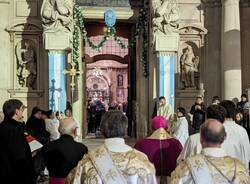 Saronno celebra la solenne chiusura della Porta Santa