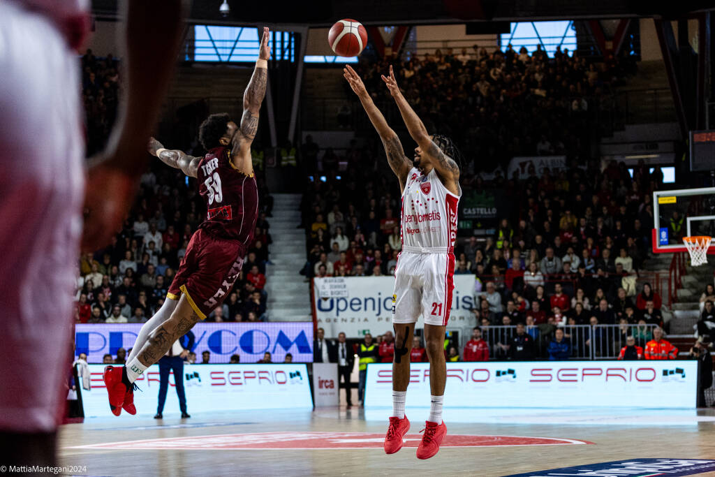 Openjobmetis Varese - Umana Venezia 92-103
