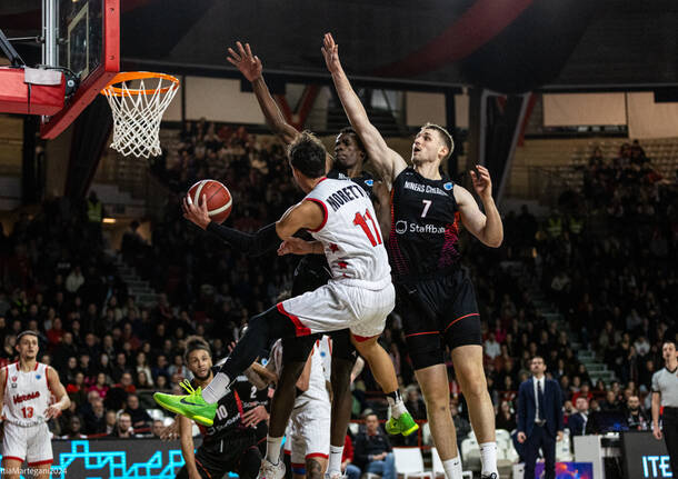 Fiba Europe Cup: Itelyum Varese - Niners Chemnitz 90-78