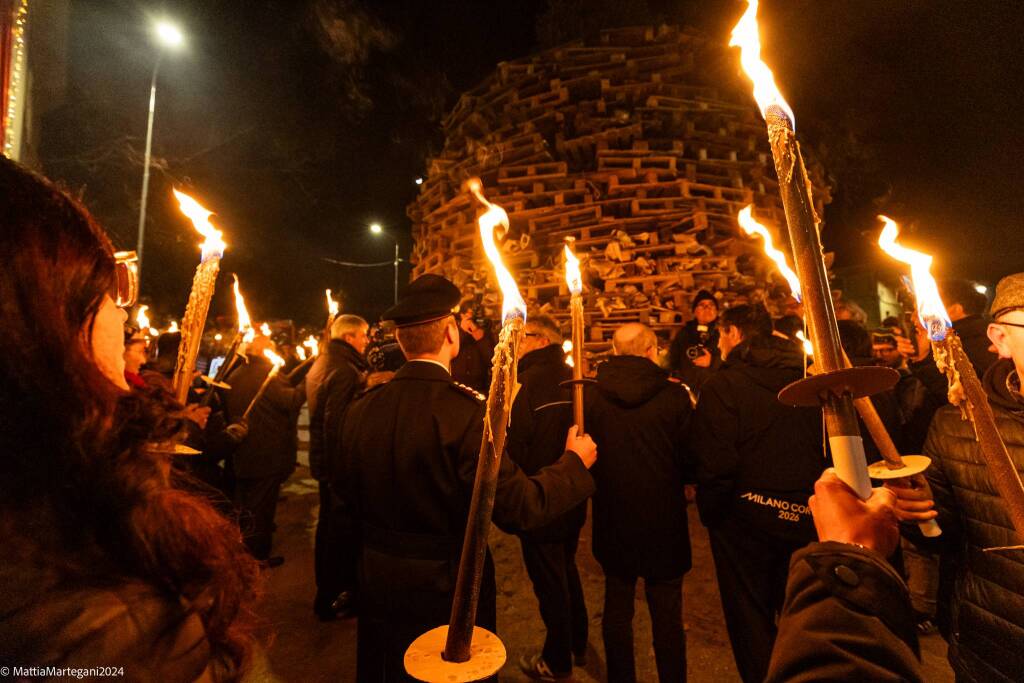 falò sant'antonio varese 2024