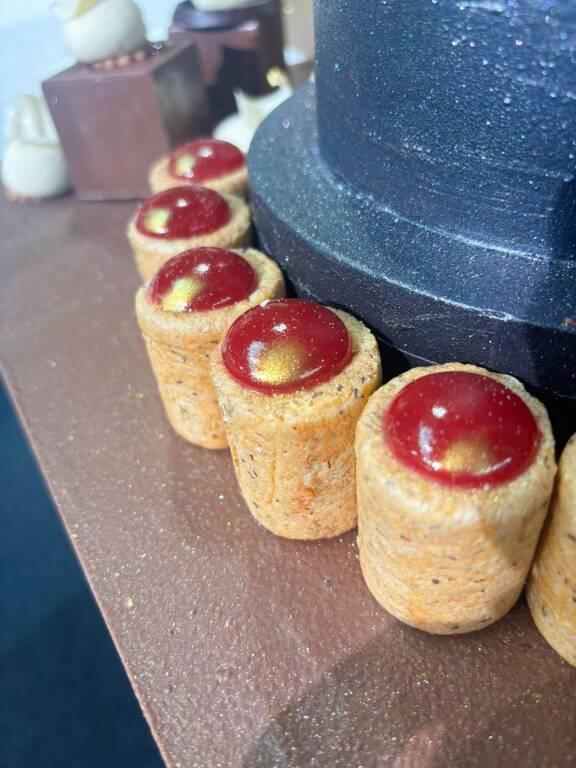 I capolavori di pasticceria dello IAL di Saronno brillano al Sigep Giovani 2024