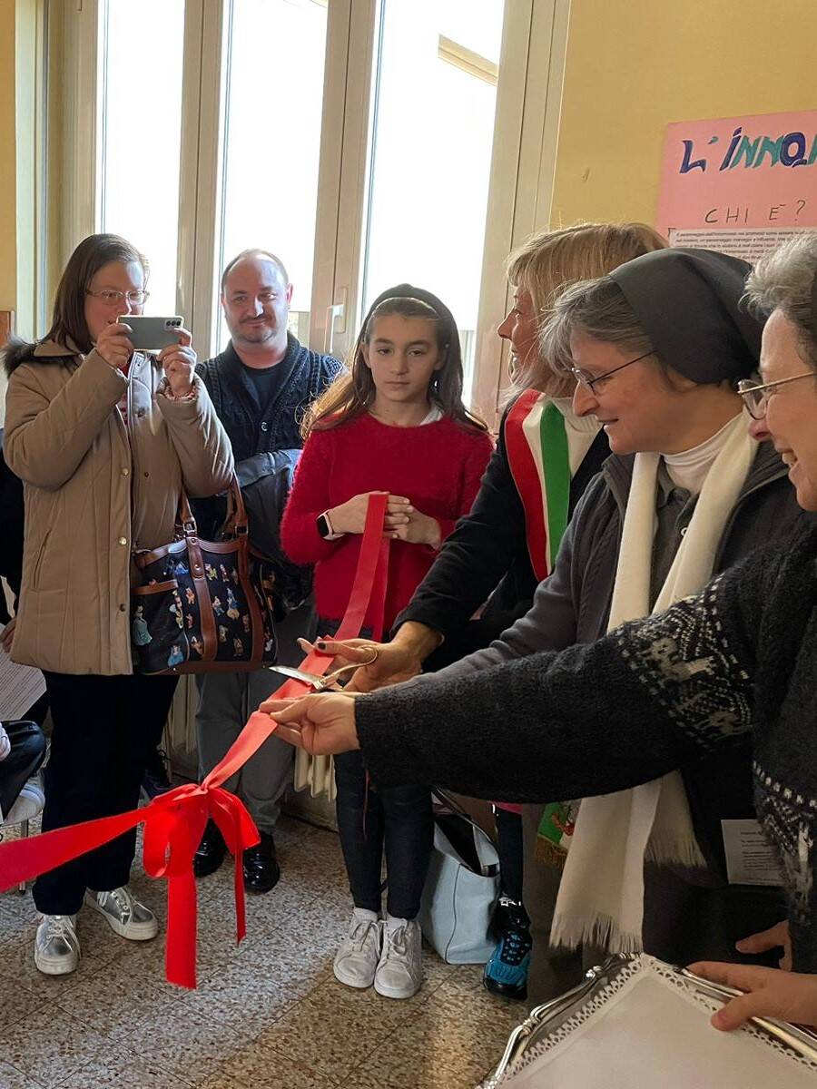 Inaugurata la nuova biblioteca dell'Istituto Maria Ausiliatrice di Castellanza