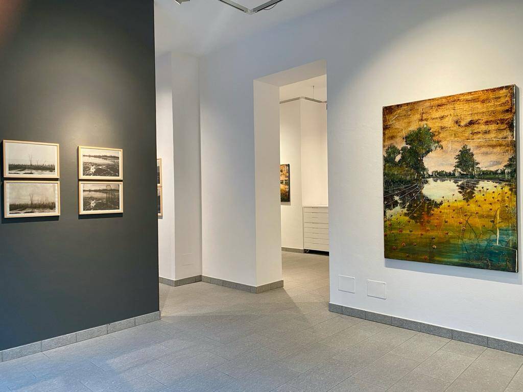 Jernej Forbici presenta "Auri sacra fames", nuova mostra personale da Punto sull’Arte