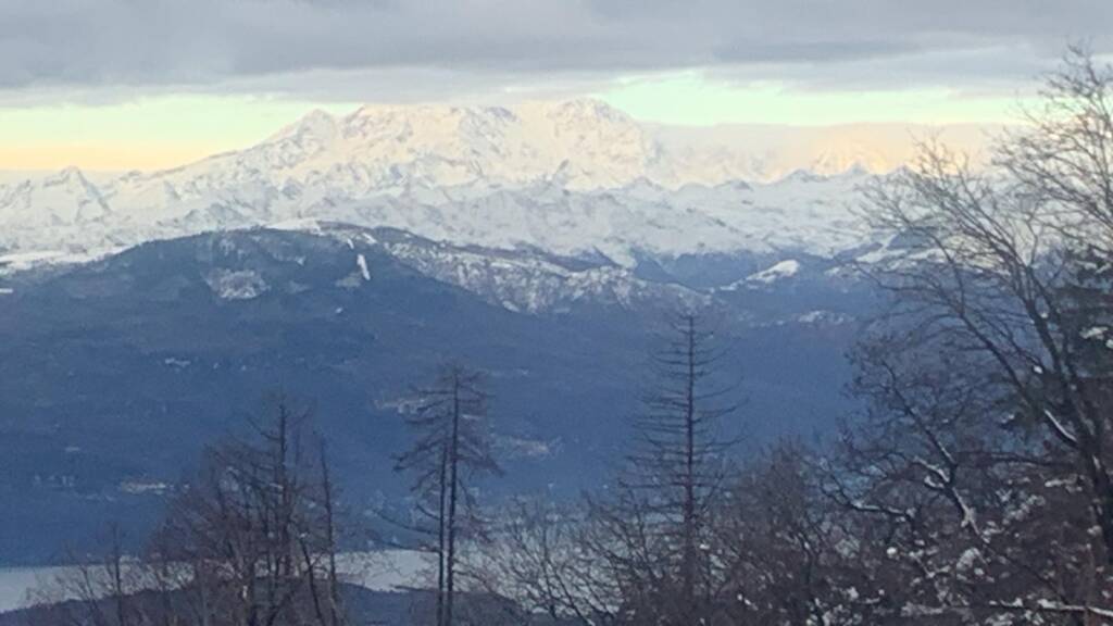 La Neve al campo dei Fiori, trekking all'alba