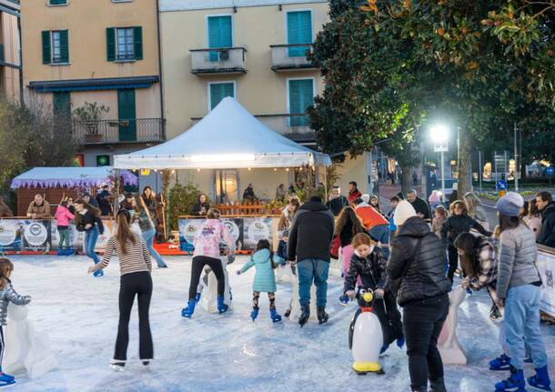 Laveno Mombello - Pista pattinaggio foto di Lorenzo Camucardi