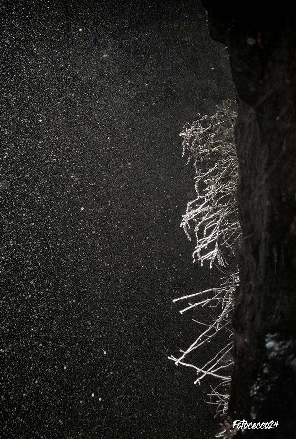 Le foto delle Grotte della Valganna negli scatti di Francesco Capoferri 