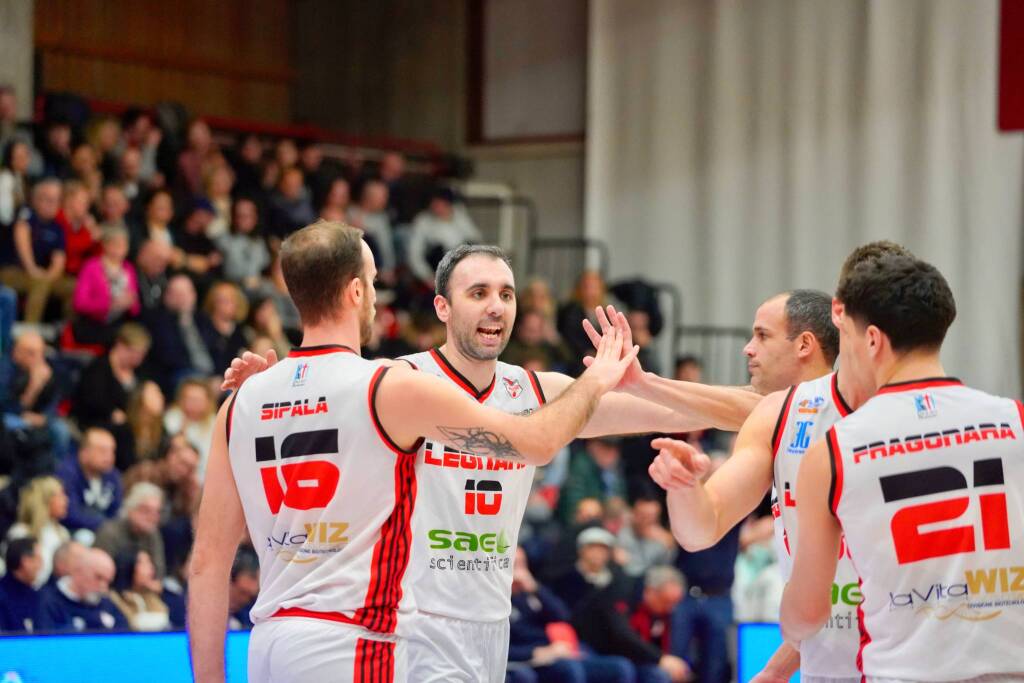 Legnano Basket sfida Cassino. Foto by Daniele Zaffaroni