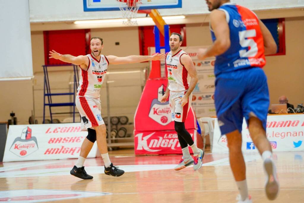 Legnano Basket sfida Cassino. Foto by Daniele Zaffaroni