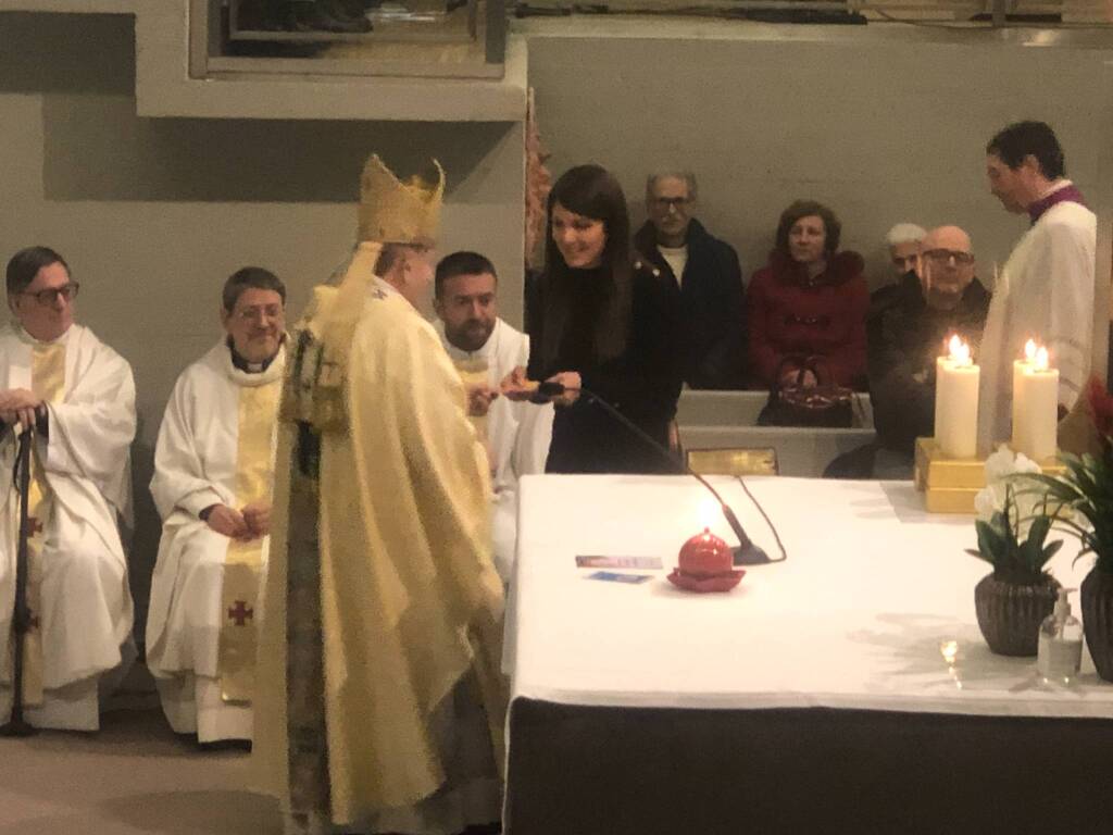 Mons. Delpini in visita pastorale nell'Oltrestazione a Legnano