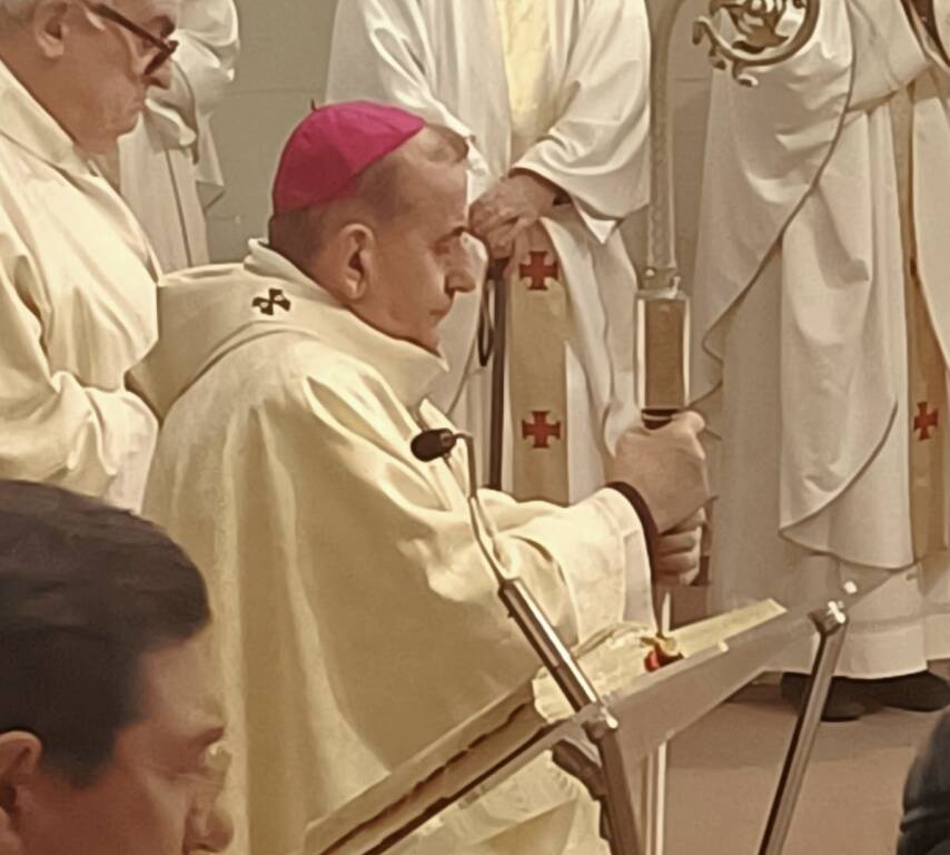 Mons. Delpini in visita pastorale nell'Oltrestazione a Legnano