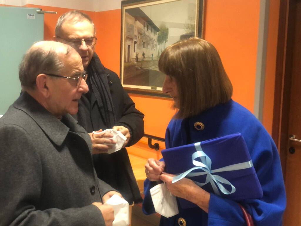 Monsignor Delpini in Sala Stemmi a Palazzo Malinverni a Legnano 