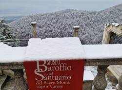 Nuova neve al sacro Monte, le suggestive immagini