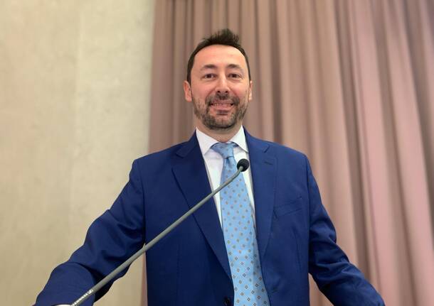 simone longhini congresso forza italia