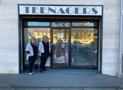 A Cerro Maggiore chiude dopo 40 anni il negozio di parrucchiere "Teenagers"
