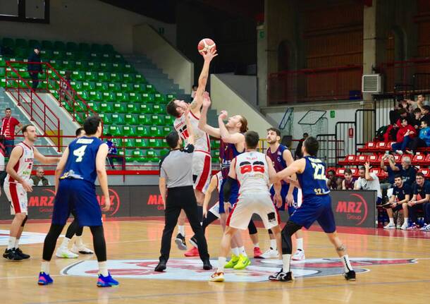 Al Pala Borsani la sfida tra Legnano Basket e Salerno, by Daniele Zaffaroni