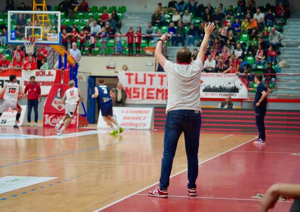 Al Pala Borsani la sfida tra Legnano Basket e Salerno, by Daniele Zaffaroni