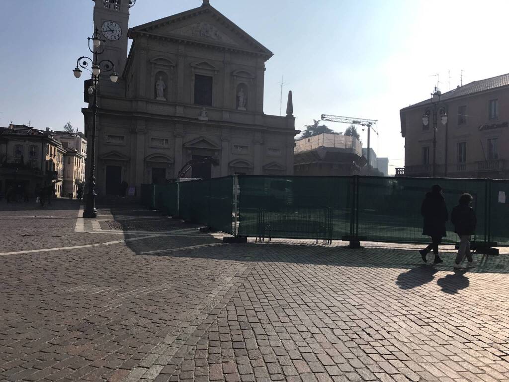 Avviati i lavori in piazza Libertà a Saronno