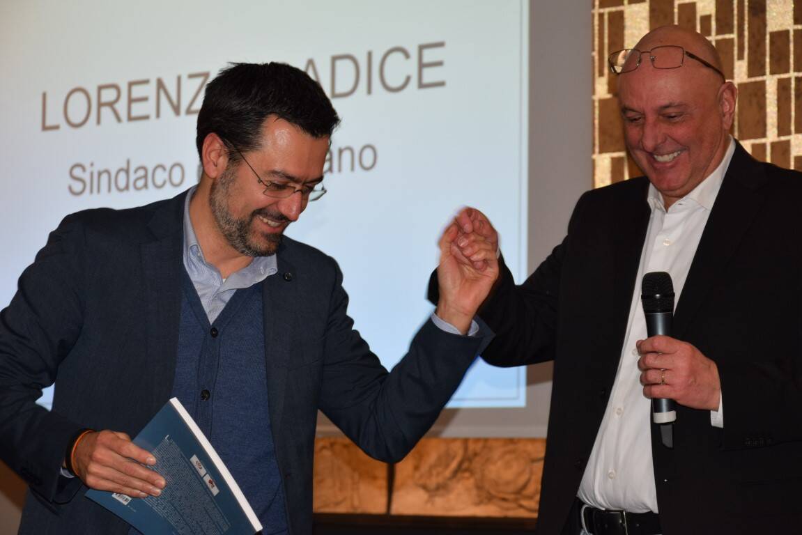 Cala il sipario a Legnano su “L’incantesimo della nostalgia”,  a cura di Pasquale Antonio