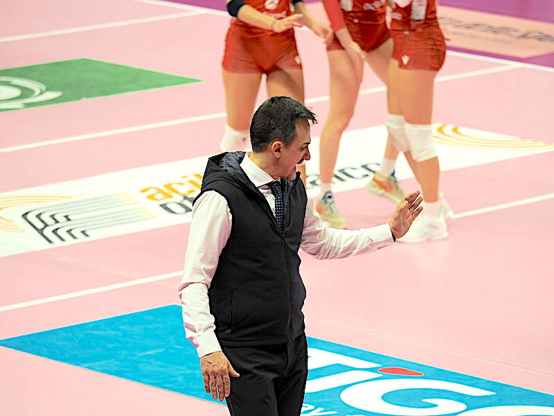 Uyba Busto A. Il Bisonte Firenze 3-1