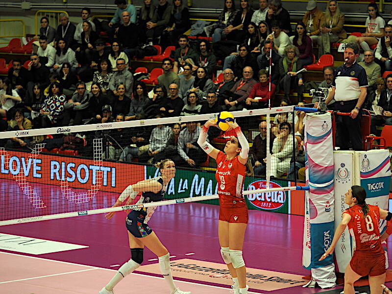 Uyba Busto A. Il Bisonte Firenze 3-1
