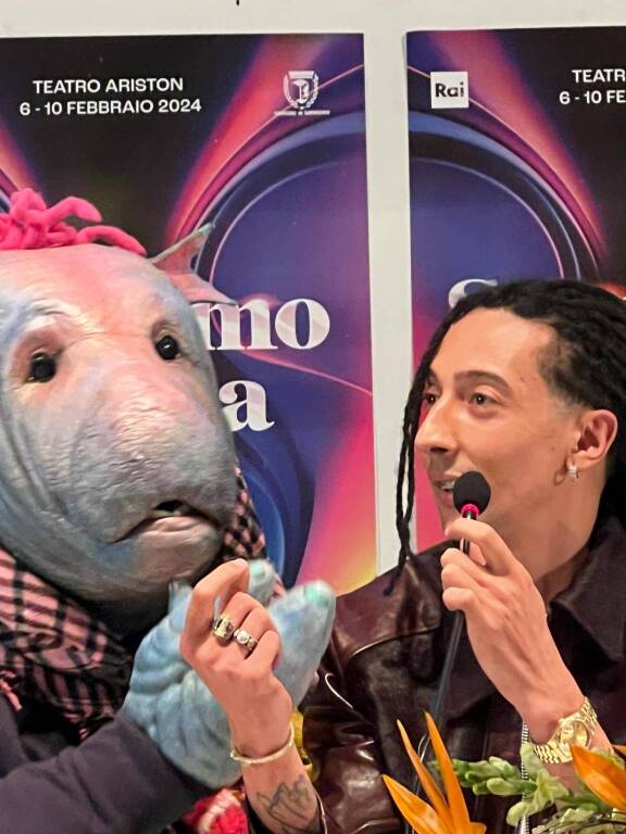 I cantanti in gara alla 74esima edizione del Festival di Sanremo, foto dalla sala stampa