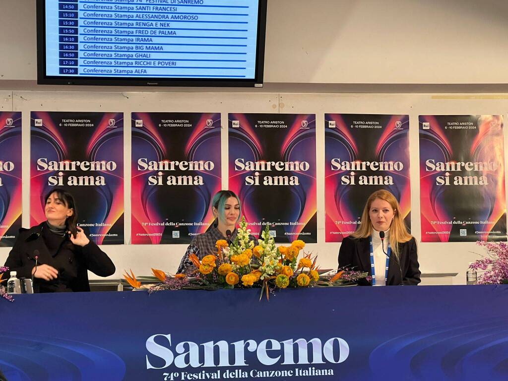 I cantanti in gara alla 74esima edizione del Festival di Sanremo, foto dalla sala stampa