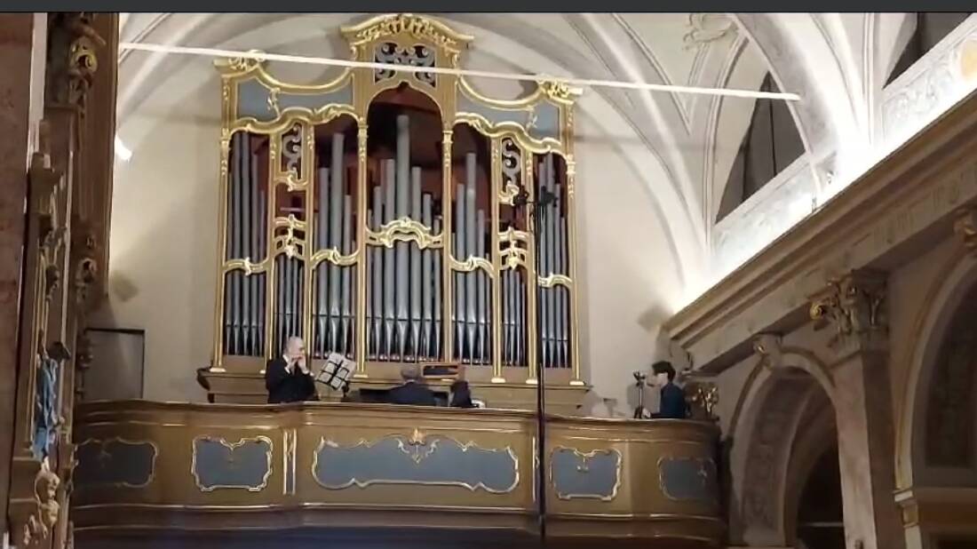 L'organo della chiesa di i Marnate smontato e rimontato