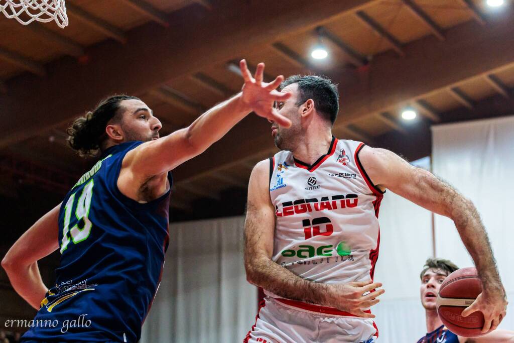 La sfida tra Legnano e Salerno nelle foto di Ermanno Gallo