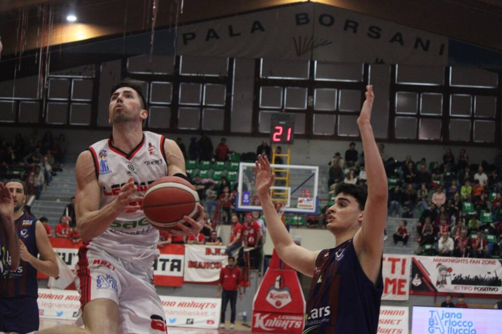 Legnano Basket - Salerno nelle immagini di Andrea Bernasconi