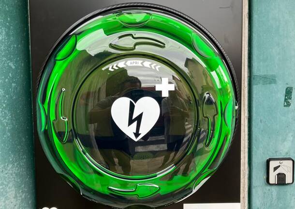 Migliaia di persone formate e defibrillatori pubblici diffusi, compie 10 anni Cislago Cuore
