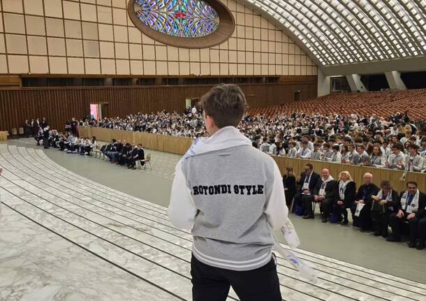 Papa Francesco riceve il Collegio Rotondi di Gorla Minore