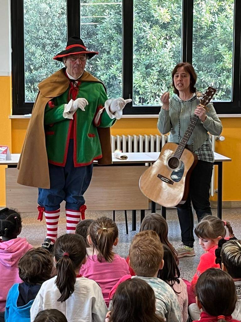 pingirometta scuola foscolo 