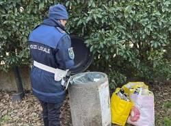 polizia locale rifiuti