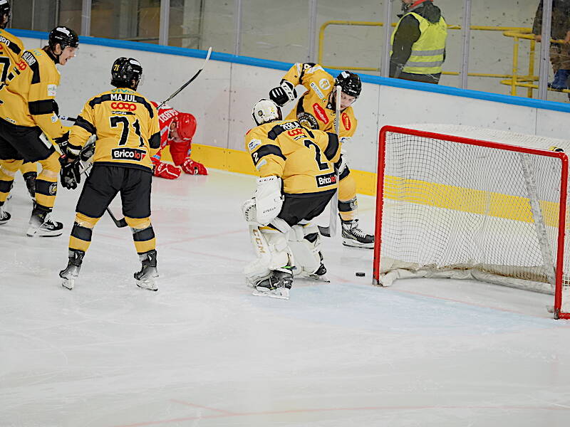 Sconfitta dei Mastini superati dal Pergine per 3 reti a 1