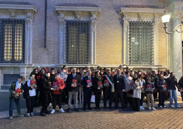 Scuola Castronno in Senato