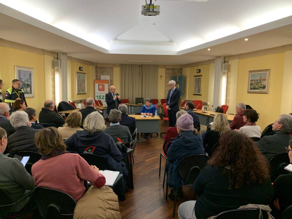Venegono Superiore - Progetto migranti al Castello