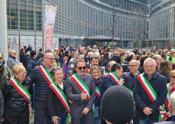 Anche il Legnanese al flash mob contro i tagli ai fondi per le disabilità gravi