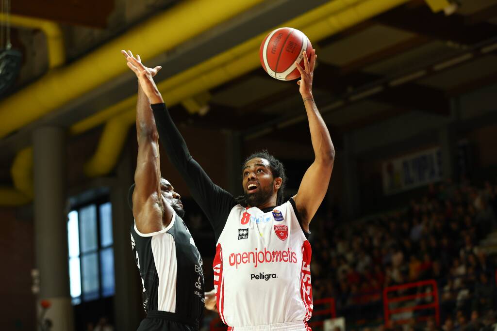 Bertram Tortona - Pallacanestro Varese