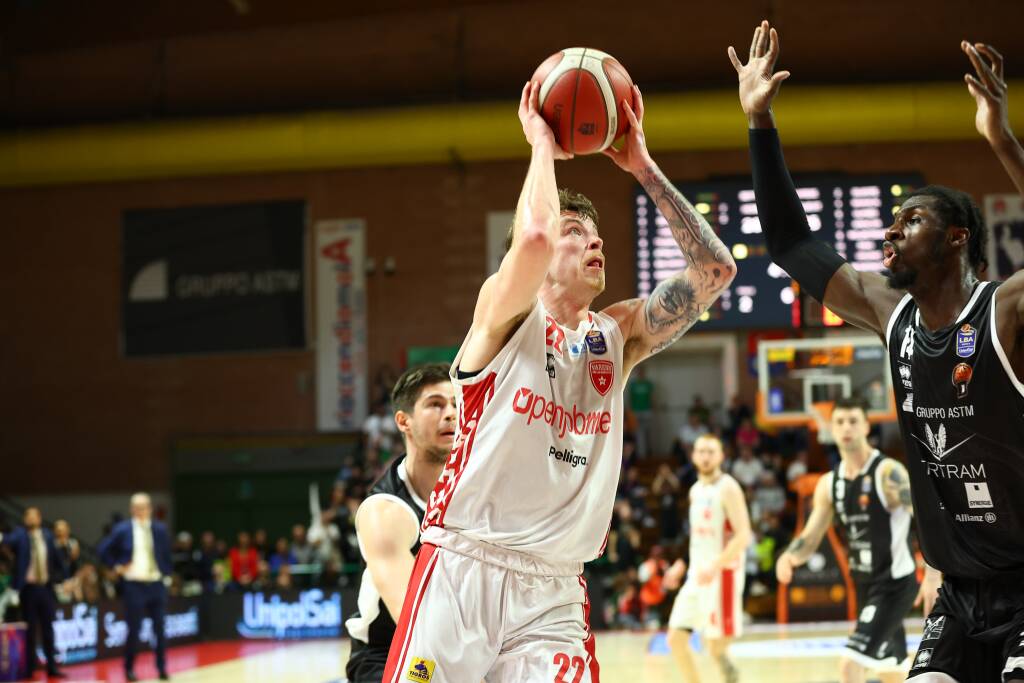 Bertram Tortona - Pallacanestro Varese